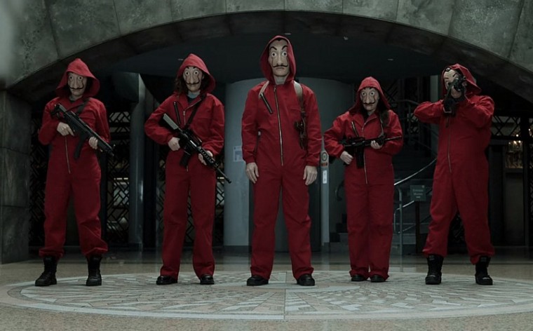 Money Heist Dali Unisex Red Hooded Jumpsuits Cosplay Costume Film TV Movie  Halloween Costume - China Halloween and Holiday Decoration price |  Made-in-China.com